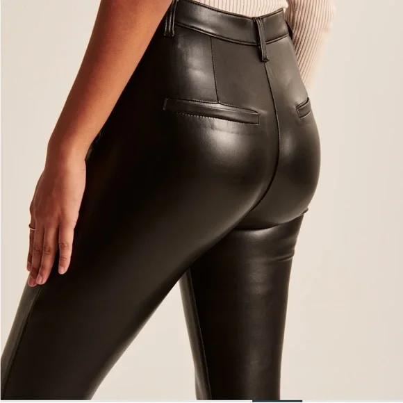 🎉Host Pick🎉 A&F petite Vegan leather split-hem pants - Picture 9 of 10